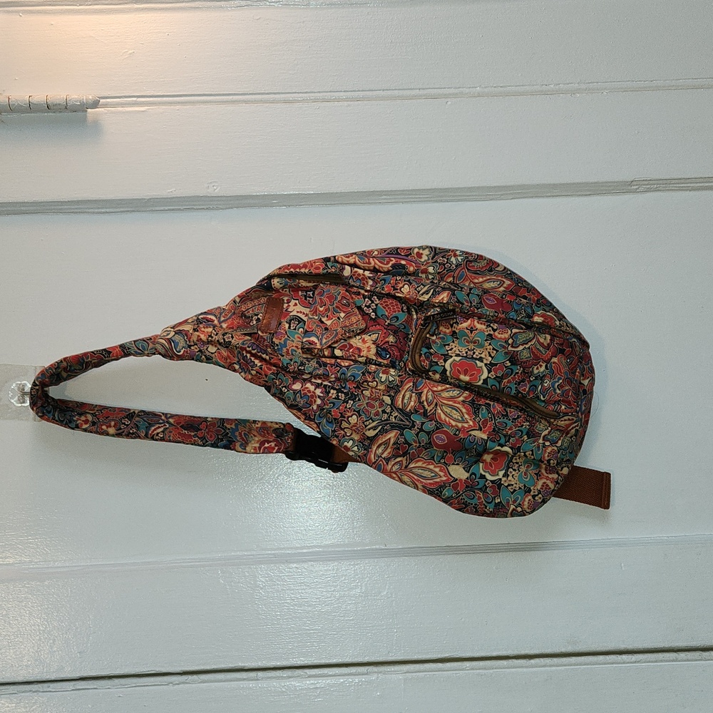 BAOSHA SLING BAG EXCELLENT USED CONDITION